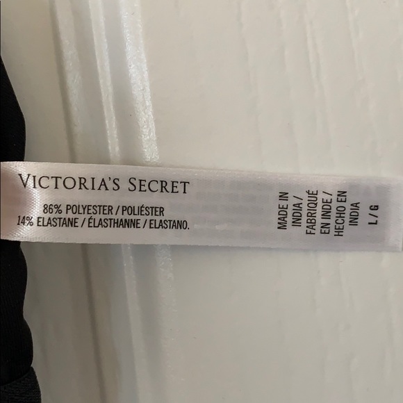 NWT VICTORIA’S SECRET VSX Black Racerback Body-Wick Sports Bra - Picture 11 of 13